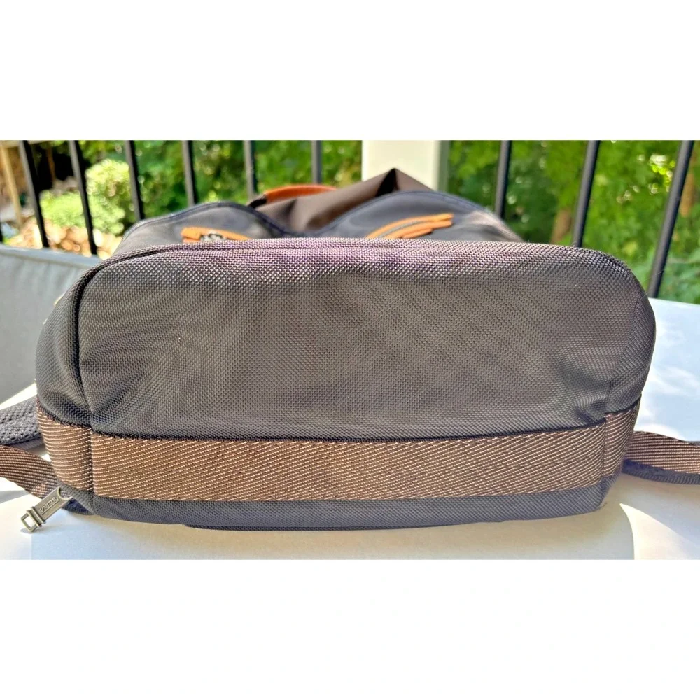 Tumi alpha bravo